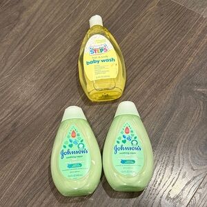 NWT Johnson’s Soothing Vapor Baby Wash & gentle steps baby wash 11:23